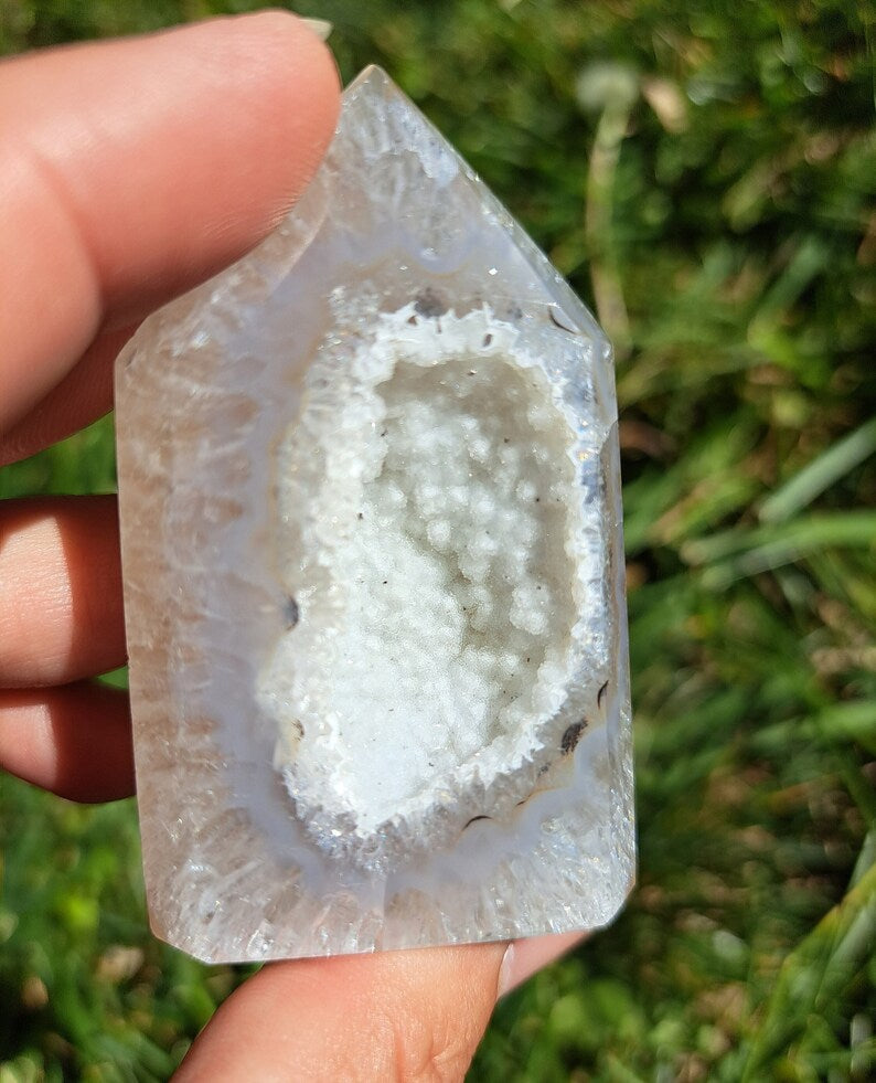 Druzy Agate Tower - Spiritual Healing and Meditation