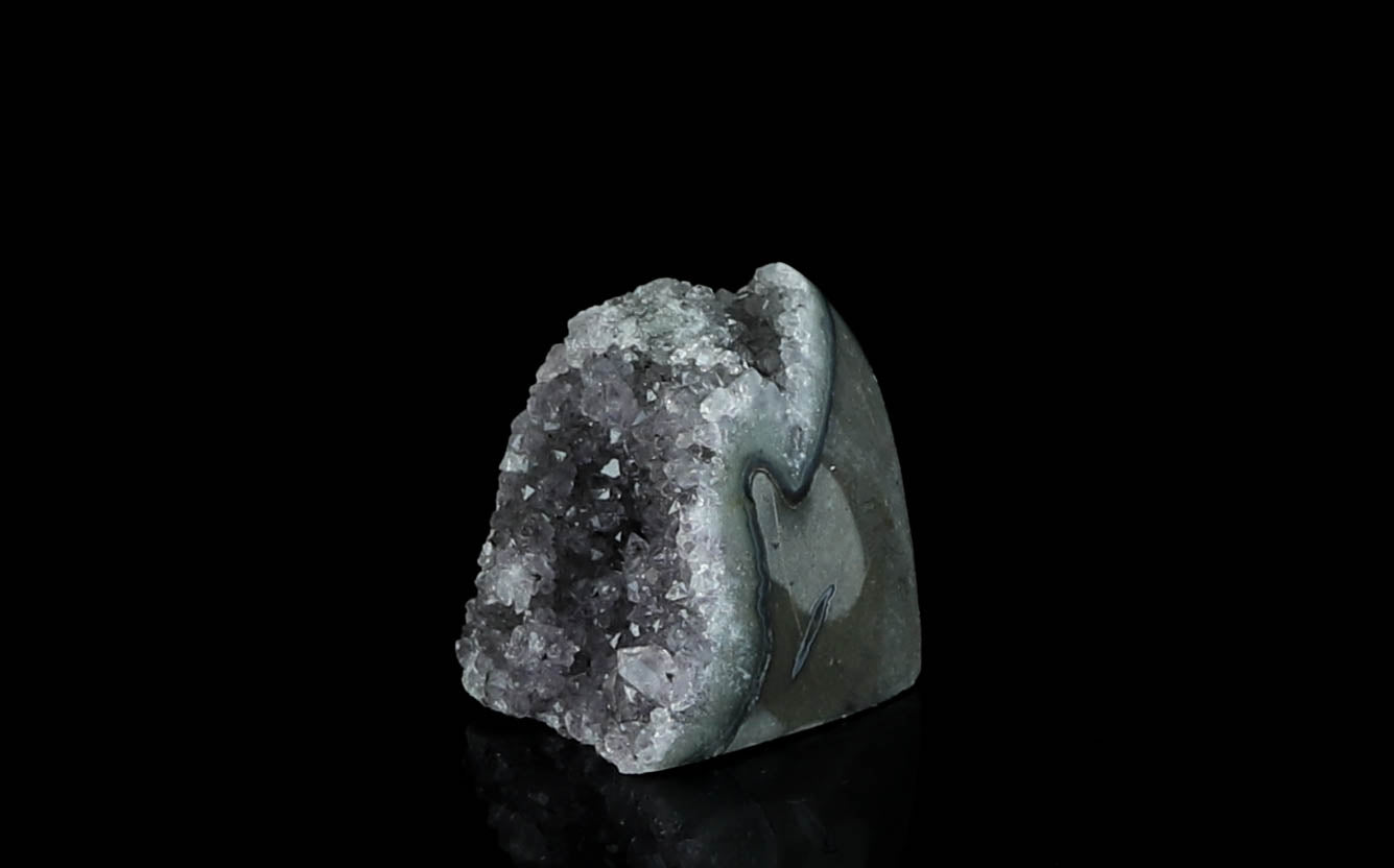 Natural Amethyst Geode - Perfect Home Décor or Gift!