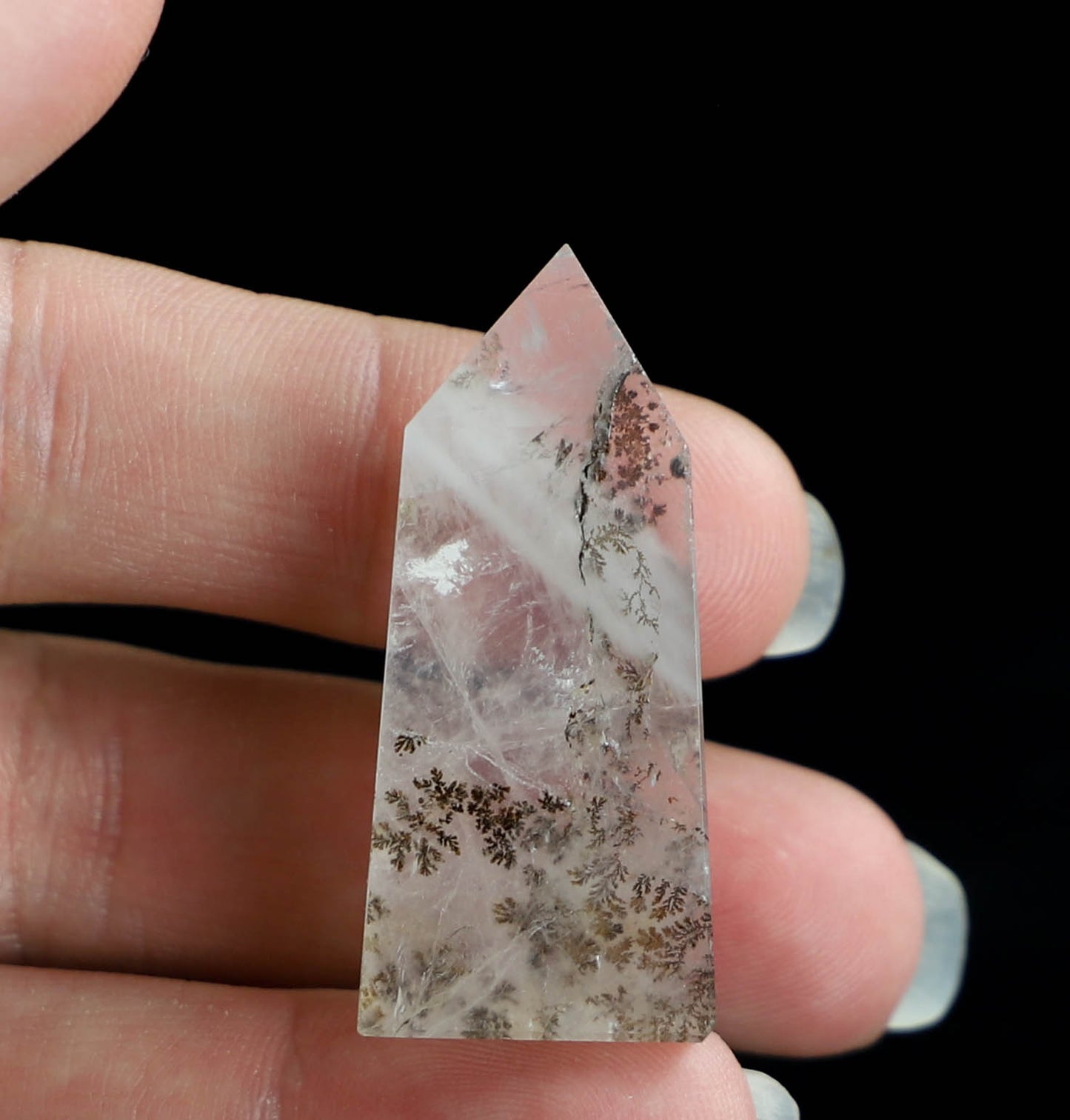 Dendritic Quartz Point