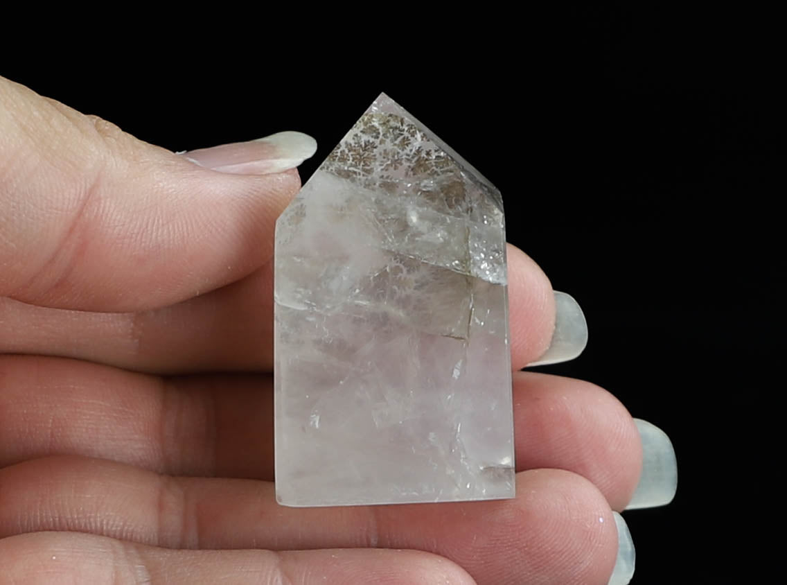 Dendritic Quartz Point