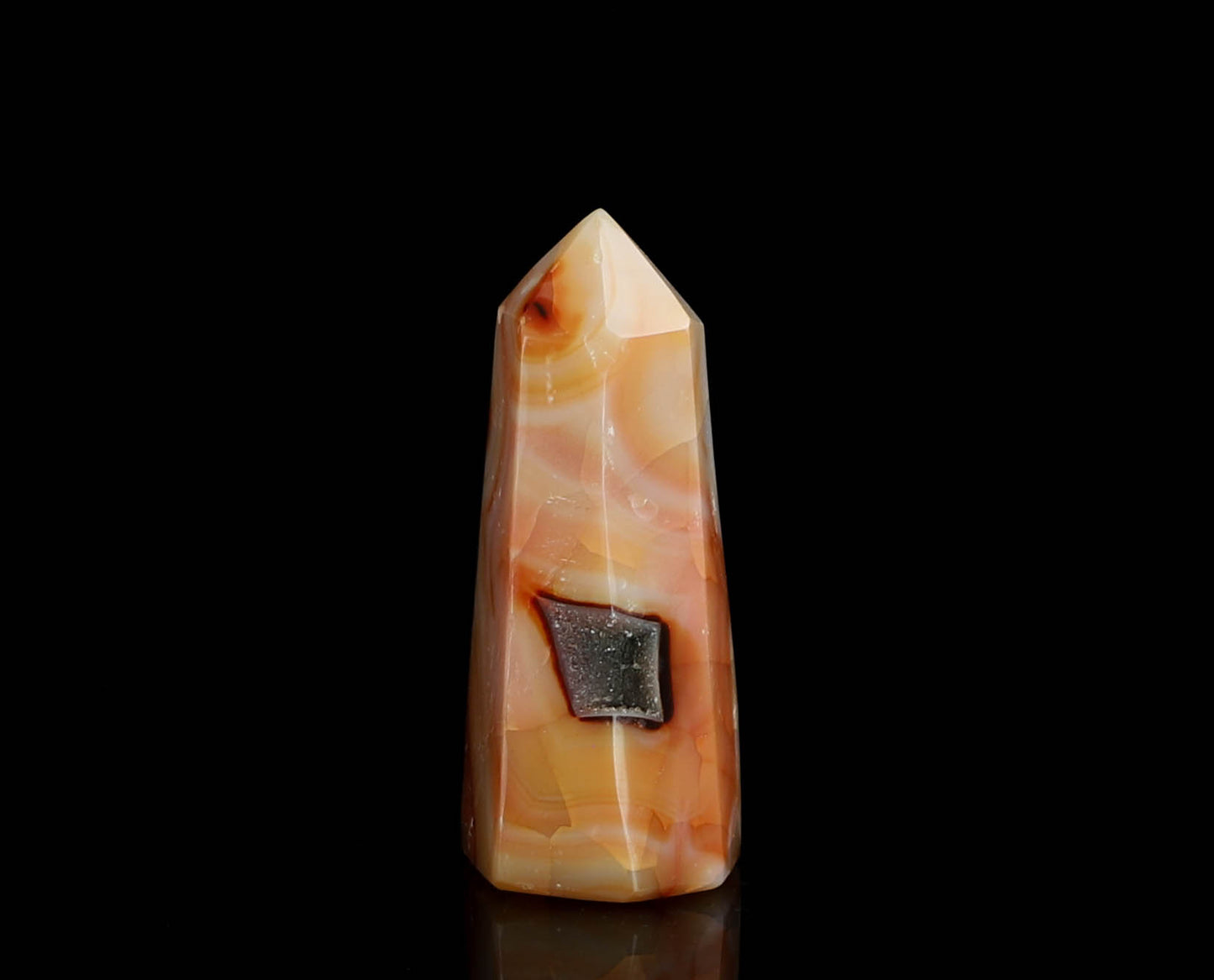 Torre de Cornalina: Cristal Sagrado para Manifestación, Protección y Sanación Emocional