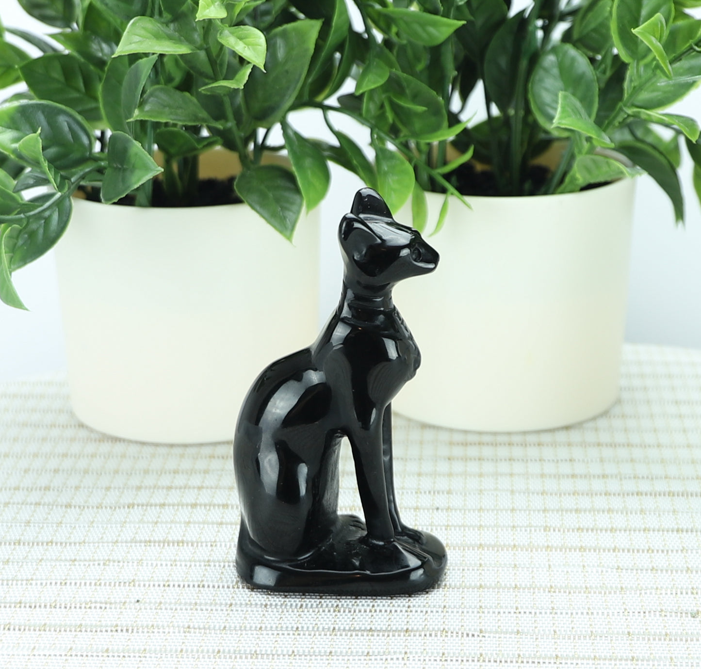 Black Obsidian Cat Crystal Carving – Protection, Mystery & Intuition