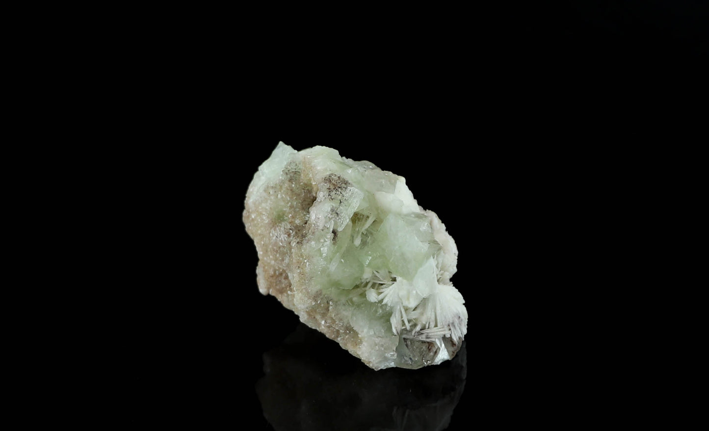 Unique Apophyllite and Scolecite Specimen - Rare Mineral Specimen for Positive Energy and Relaxation