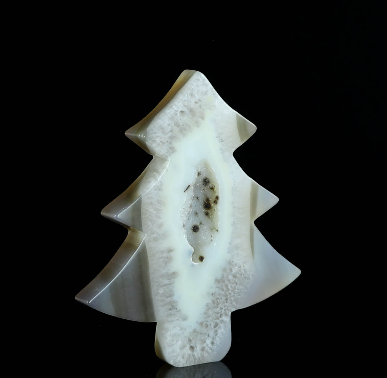 Agate Crystal Christmas Tree Carving