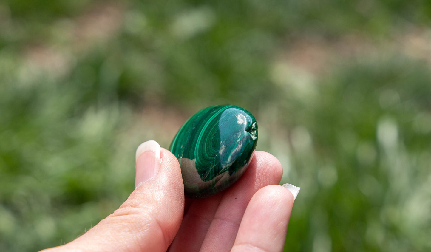 Natural Malachite Palm Stone - Transformative Crystal for Change and Protection