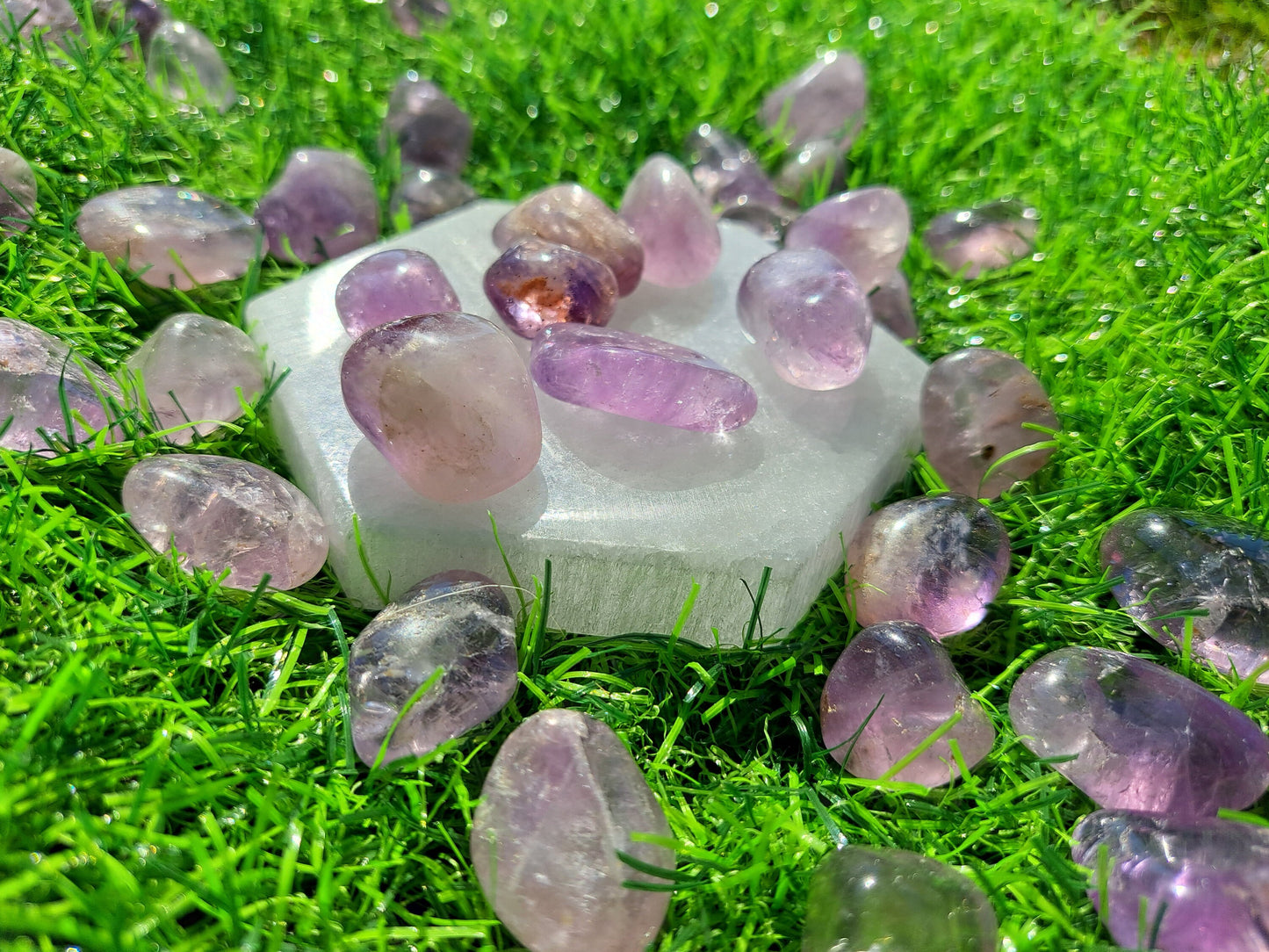 Amethyst Crystal Tumble - Polished Gemstone for Meditation and Energy Healing