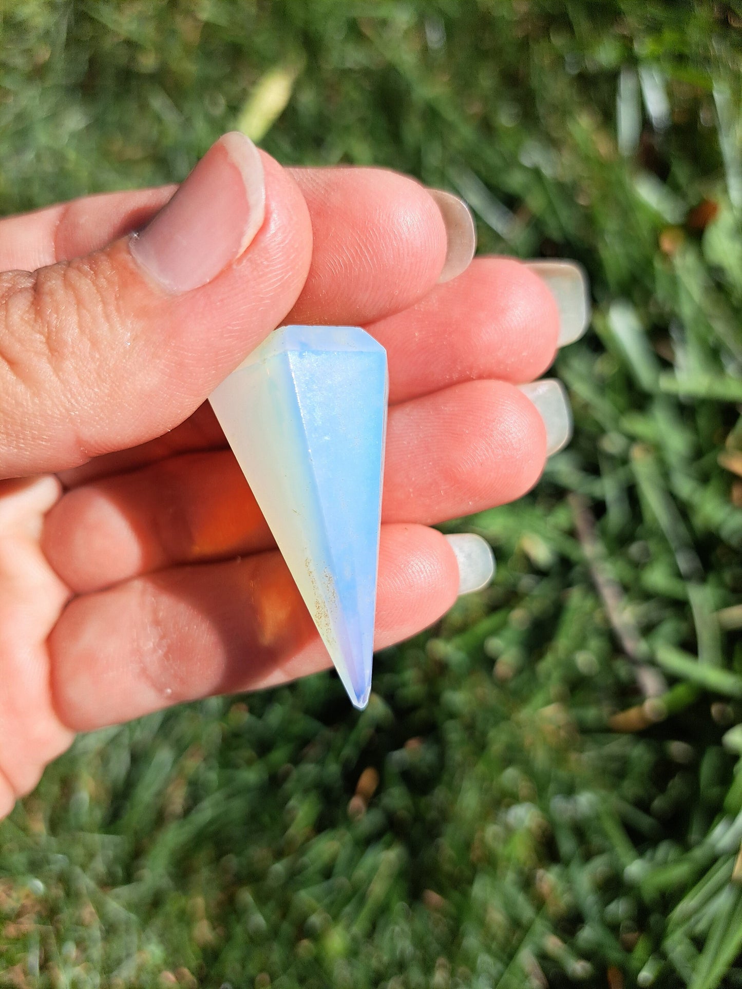 Crystal Pendulum - Reiki Healing and Divination Tool