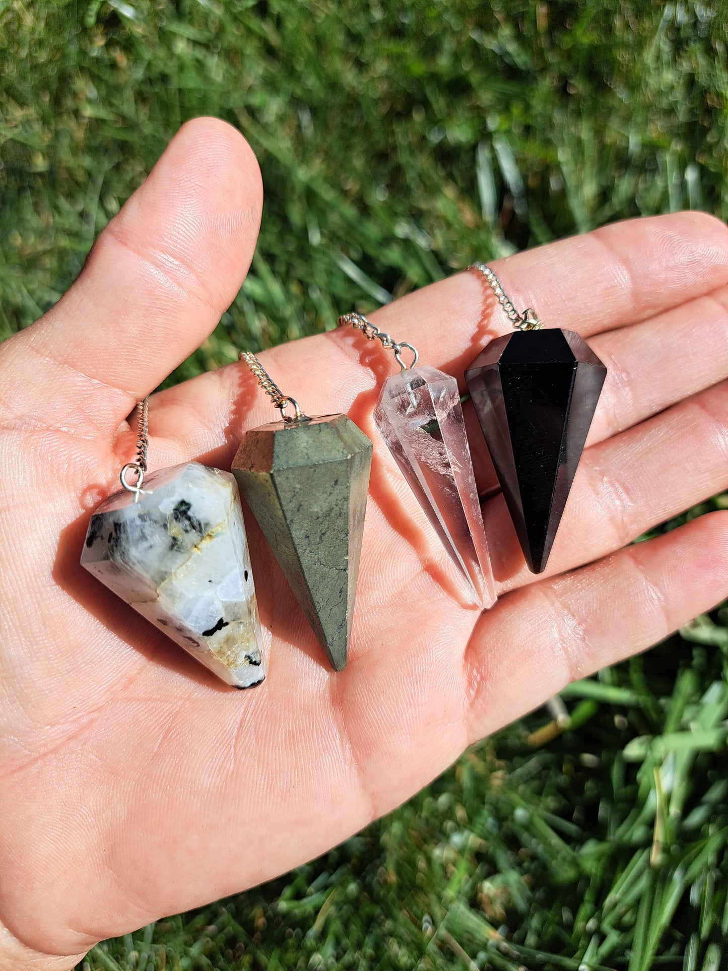 Crystal Pendulum - Reiki Healing and Divination Tool