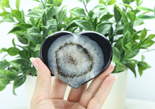 Black Agate Crystal Heart Carving