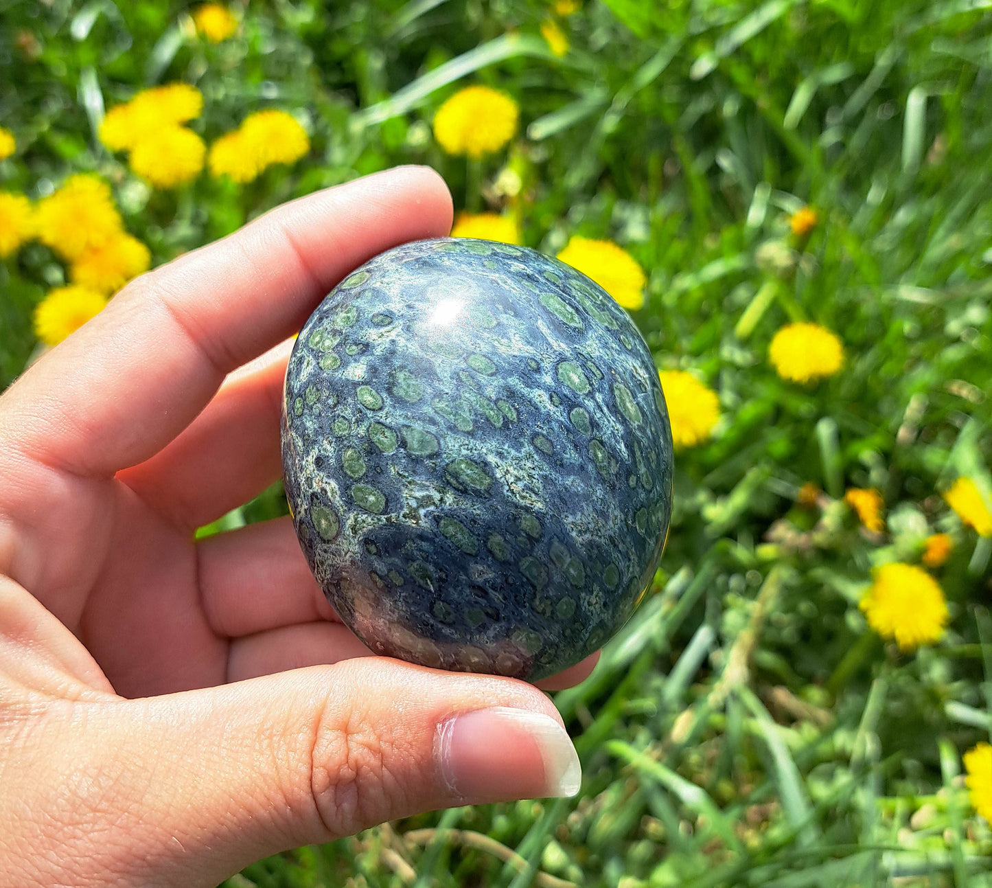 Natural Kambaba Jasper Palm Stone - Calming Energy and Stress Relief