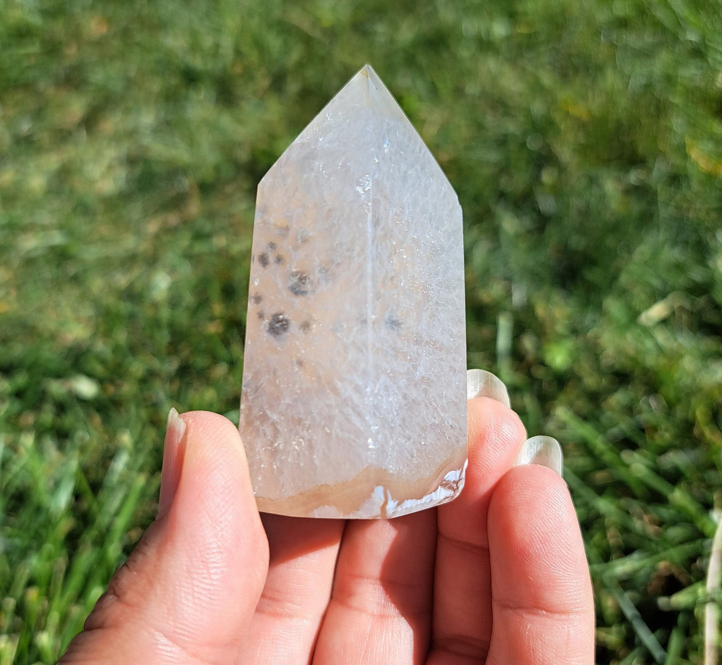 Druzy Agate Tower - Spiritual Healing and Meditation