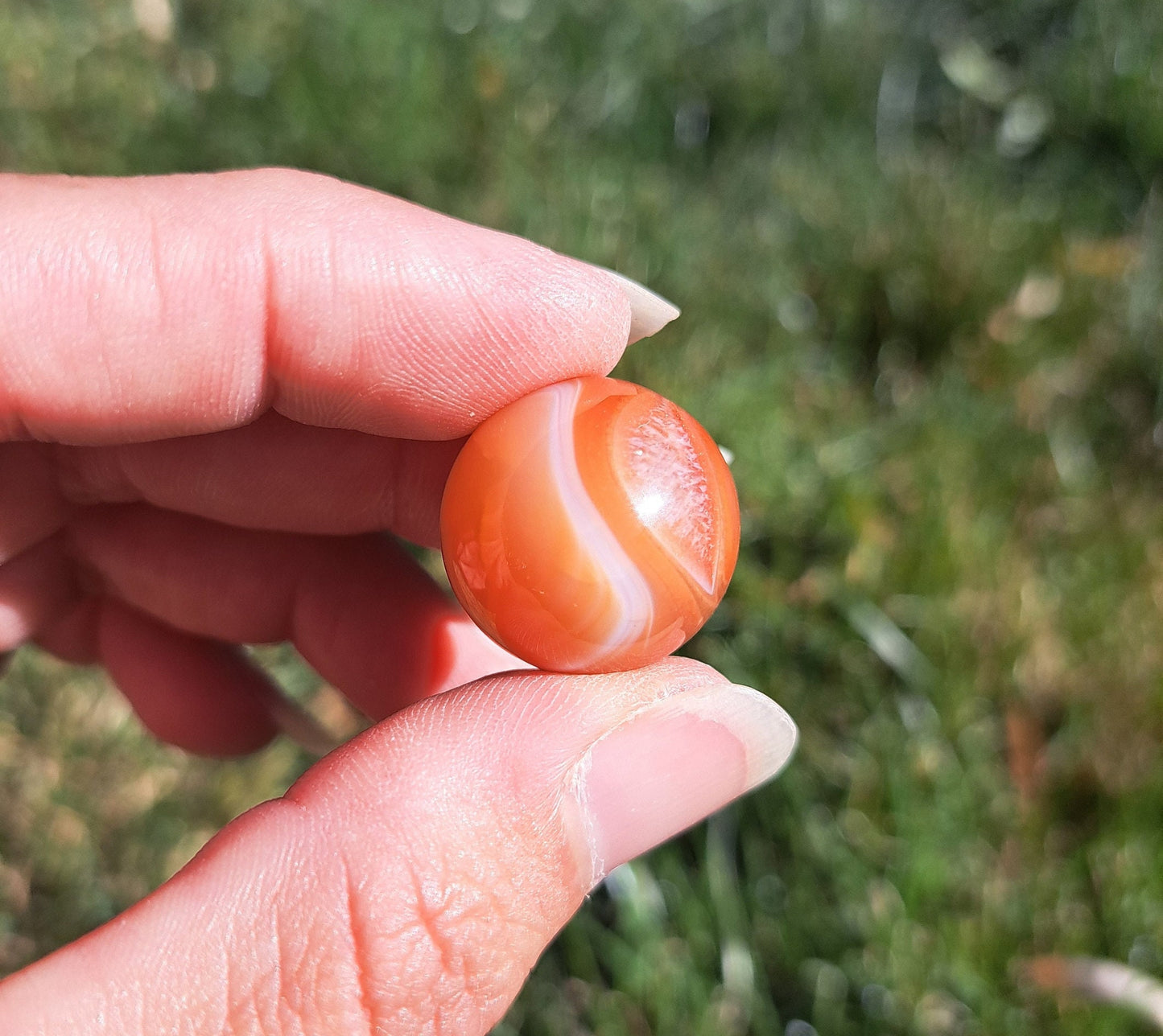 Mini Carnelian Sphere -  Reiki healing, Crystal grids, Home Décor, Pocket Stone